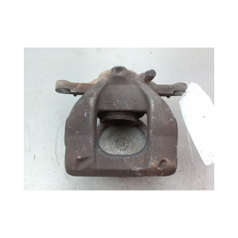 ETRIER DE FREIN AVANT GAUCHE TOYOTA AVENSIS BREAK III Phase 2 2012-...