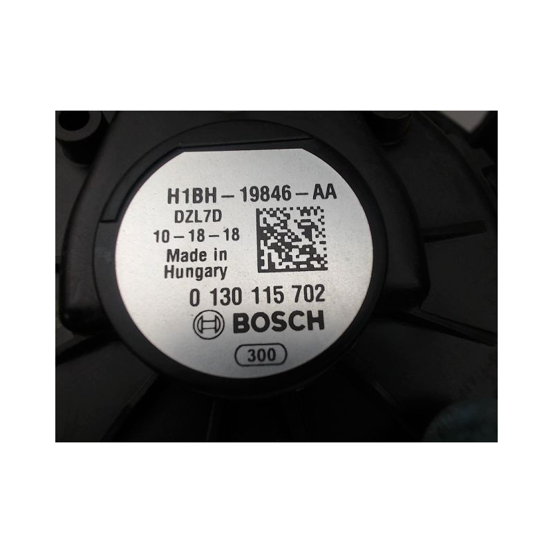 MOTEUR VENTILATEUR CHAUFFAGE FORD FIESTA