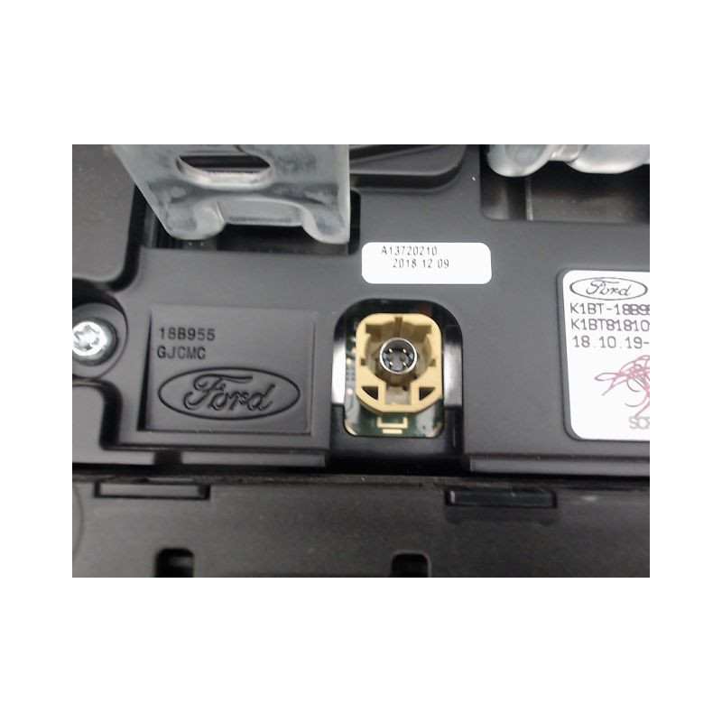 ECRAN GPS FORD FIESTA