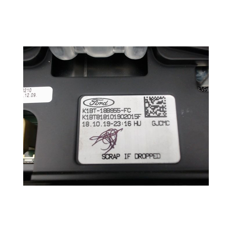 ECRAN GPS FORD FIESTA