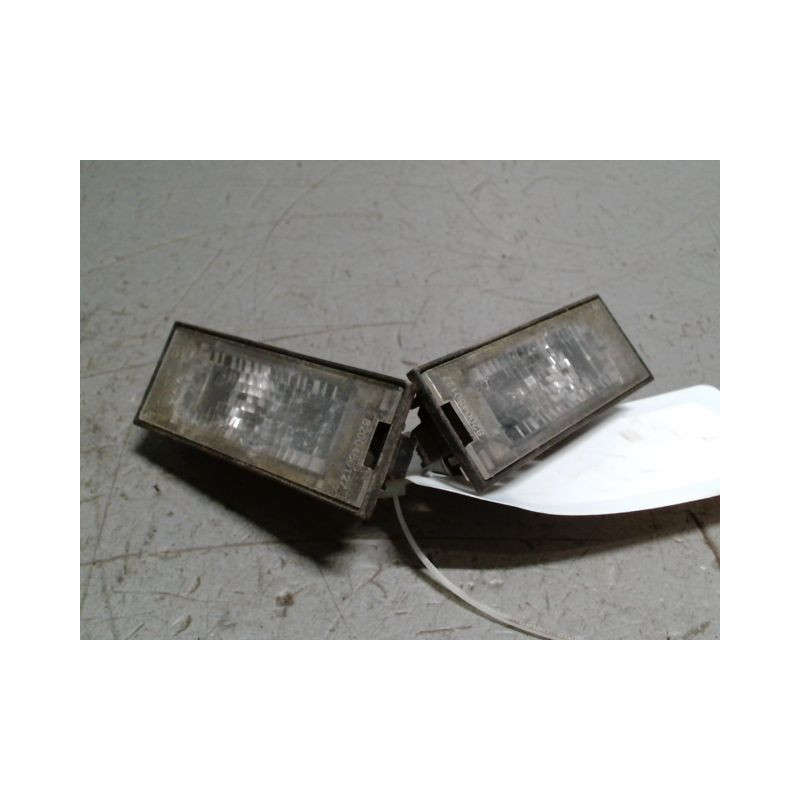 ECLAIREUR PLAQUE DE POLICE RENAULT CLIO III 2009-