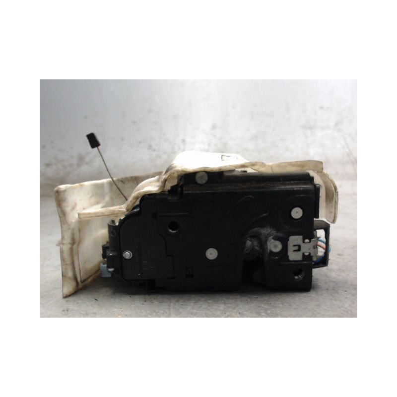 SYSTEME CONDAMNATION AVANT DROIT VOLKSWAGEN GOLF V 2003-2009