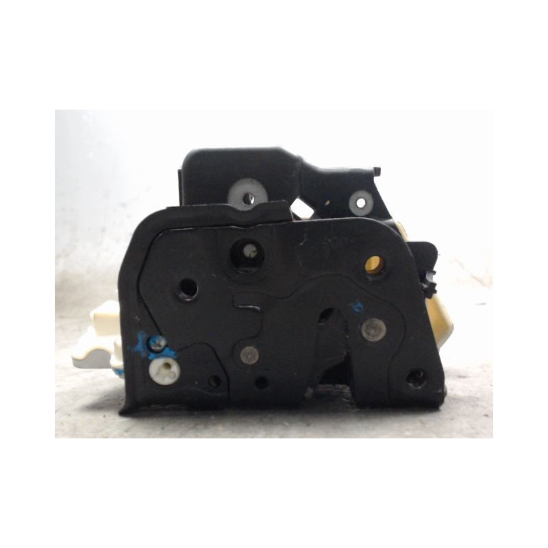 SYSTEME CONDAMNATION ARRIERE DROIT AUDI A4 AVANT 04-08