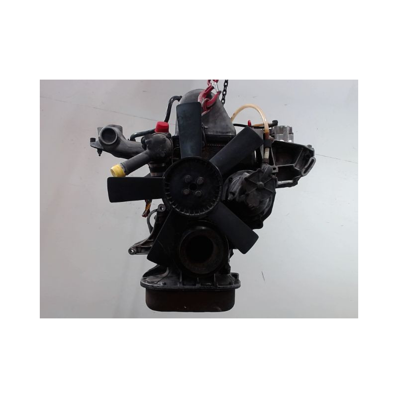 MOTEUR DIESEL MERCEDES 200 200 D