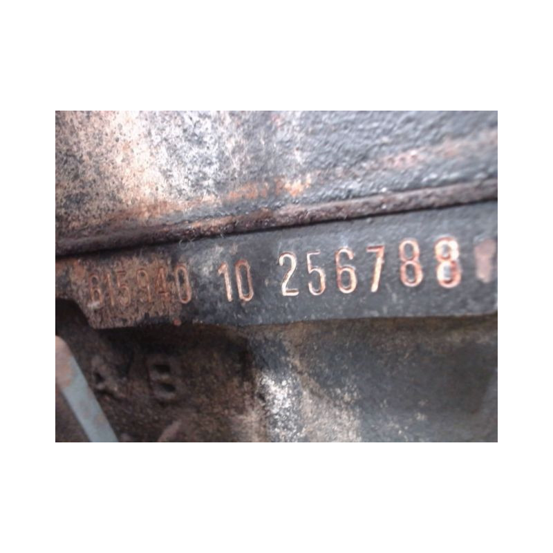 MOTEUR DIESEL MERCEDES 200 200 D