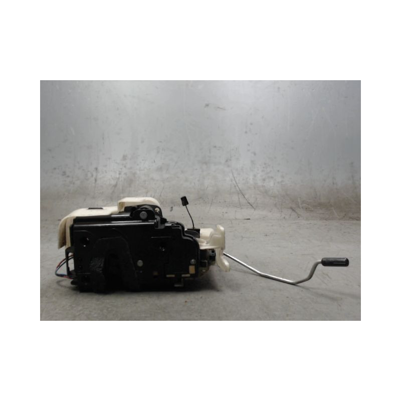 SYSTEME CONDAMNATION AVANT DROIT VOLKSWAGEN POLO 2005-