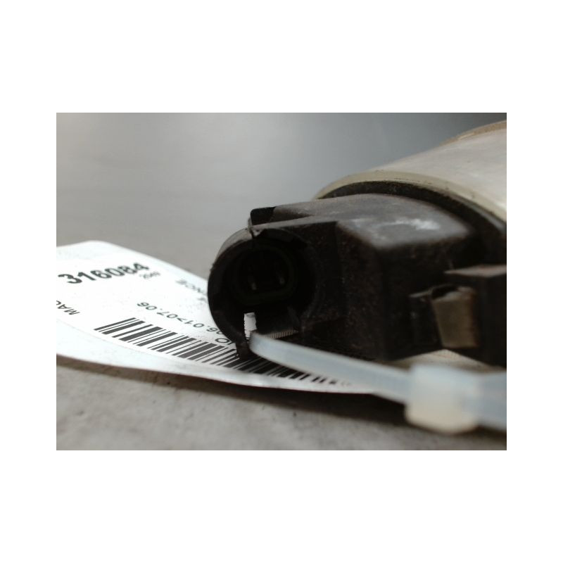 ECLAIREUR PLAQUE DE POLICE RENAULT CLIO II PH.2 01-06