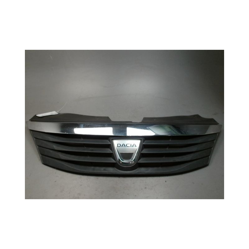 CALANDRE DACIA LOGAN