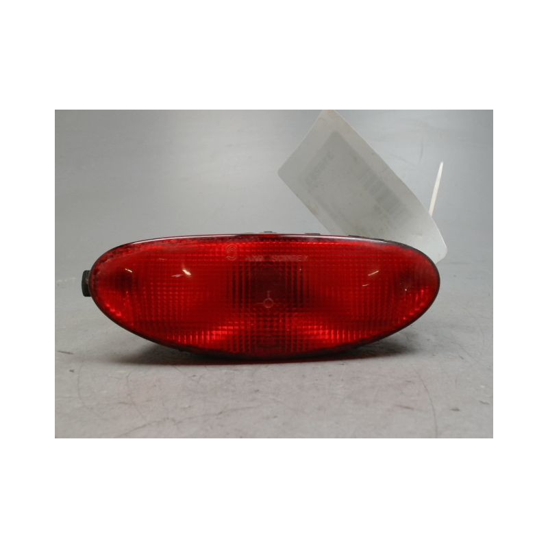 FEU BROUILLARD CENTRAL ARRIERE PEUGEOT 206 3P