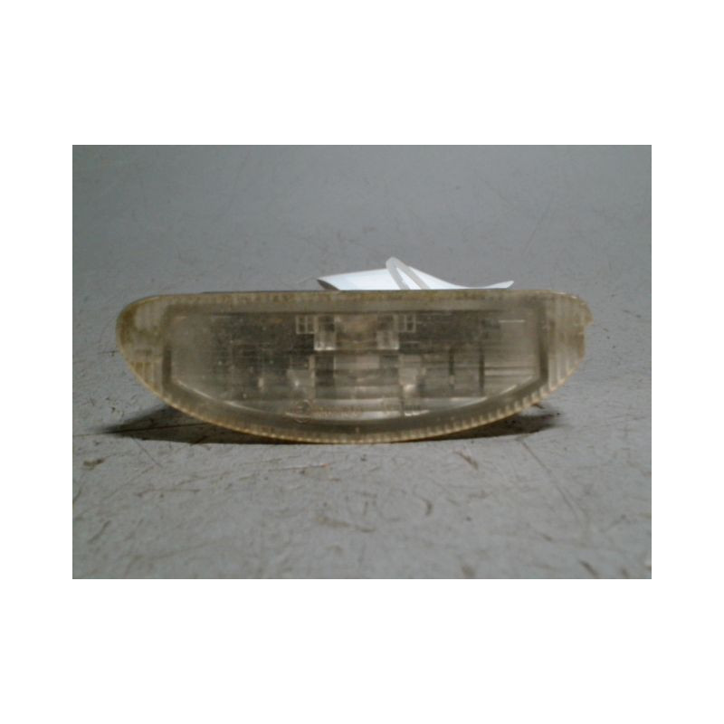 ECLAIREUR PLAQUE DE POLICE RENAULT CLIO II PH.2 01-06