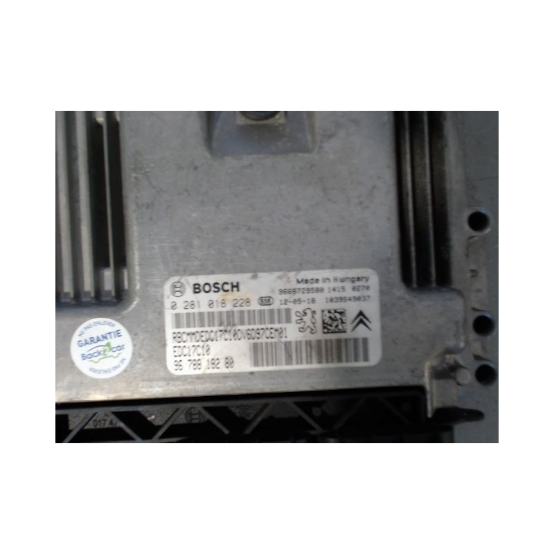 CALCULATEUR MOTEUR PEUGEOT 208