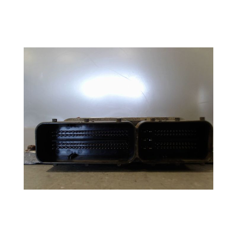 CALCULATEUR MOTEUR OPEL ASTRA GTC 3P