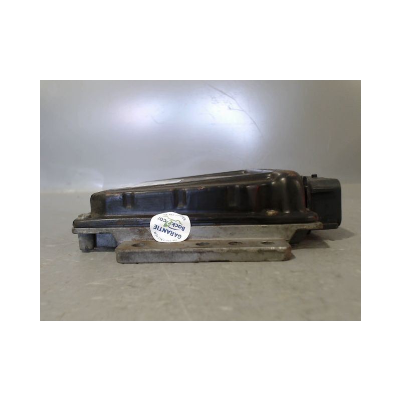 CALCULATEUR MOTEUR RENAULT CLIO II PH.1 98-2001