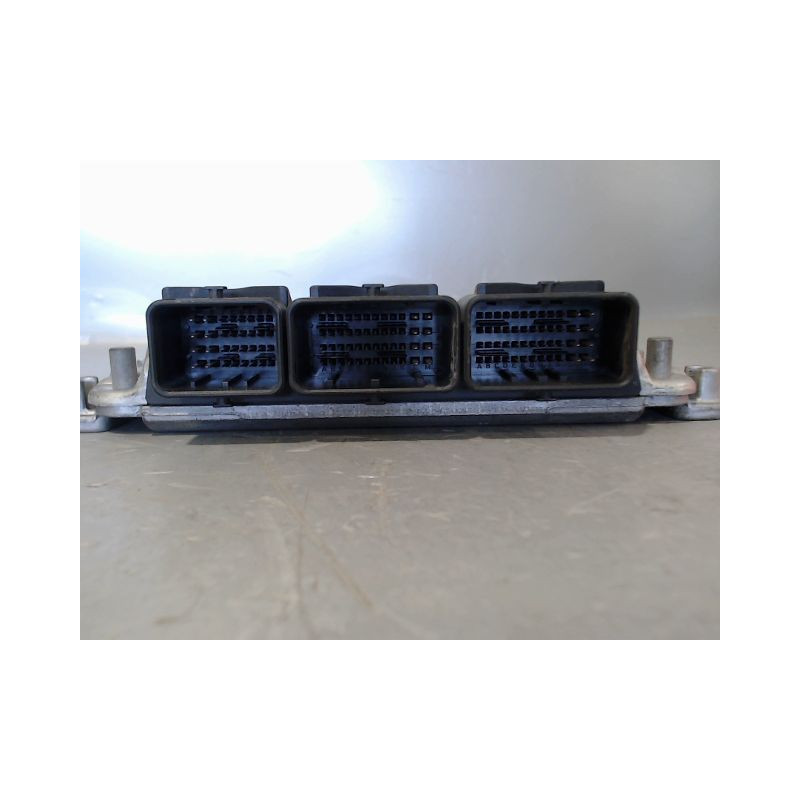 CALCULATEUR MOTEUR RENAULT SCENIC I PH2 99-03