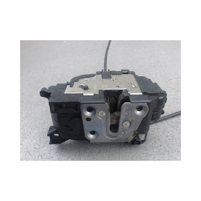 SERRURE PORTE COULISSANTE DROIT RENAULT KANGOO