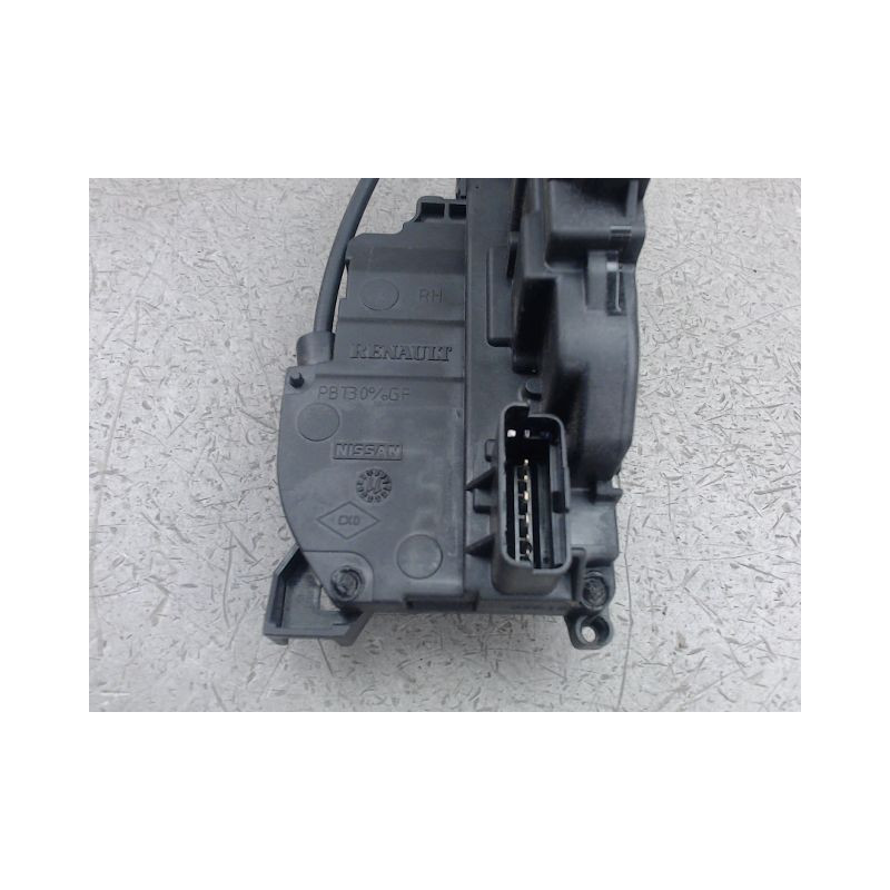 SERRURE PORTE COULISSANTE DROIT RENAULT KANGOO