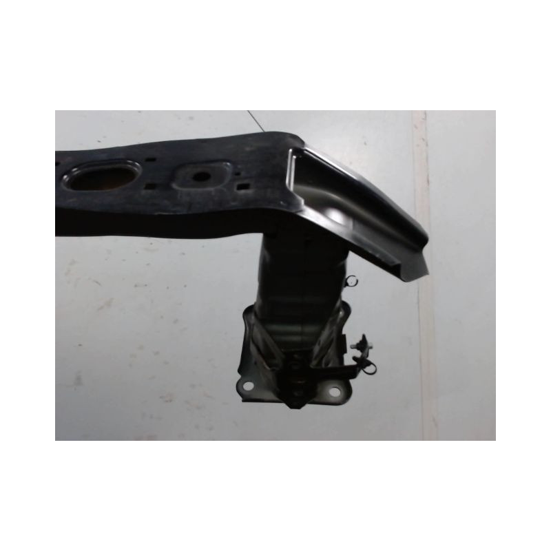 RENFORT PARE-CHOC AVANT FORD C-MAX