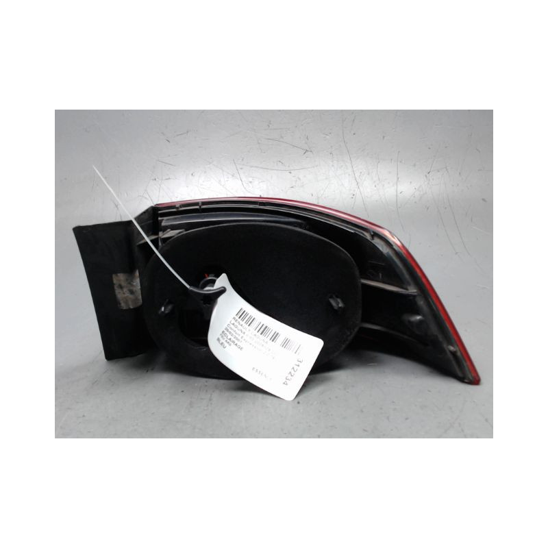 FEU ARRIERE GAUCHE  RENAULT LAGUNA II 2005-2007