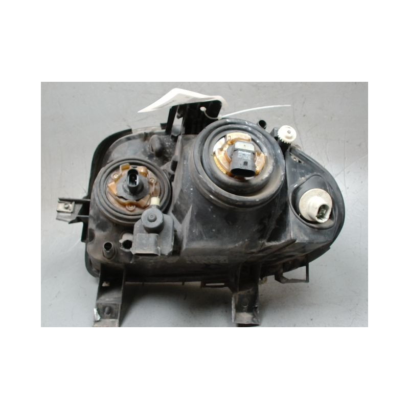 PHARE DROIT RENAULT CLIO II PH.1 98-2001
