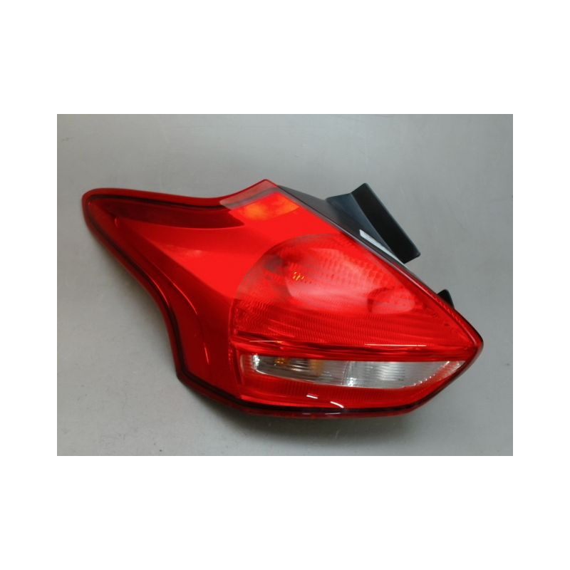 FEU ARRIERE GAUCHE  FORD FOCUS