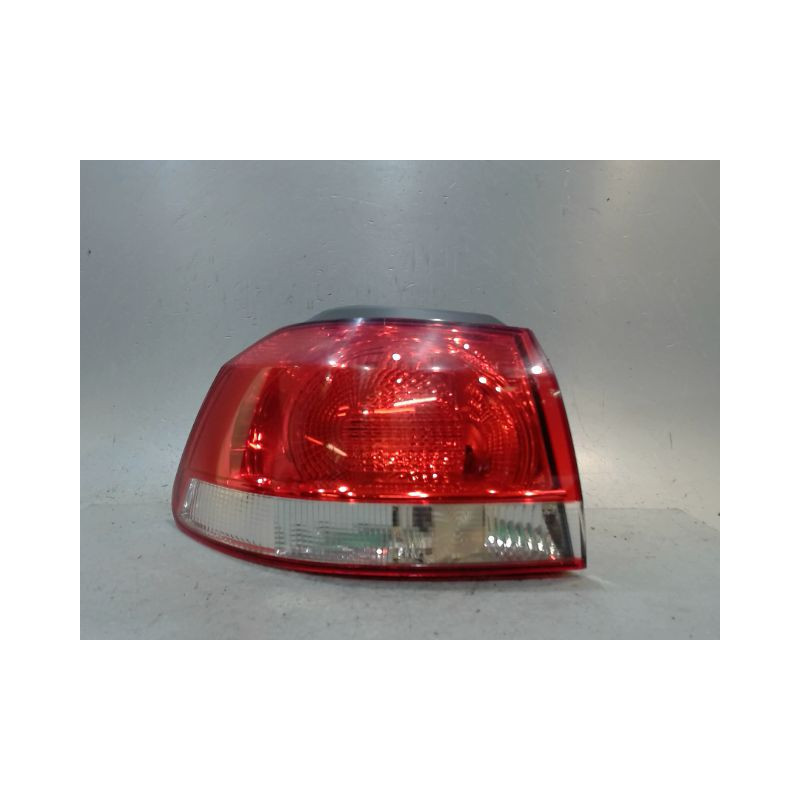 FEU ARRIERE GAUCHE  VOLKSWAGEN GOLF
