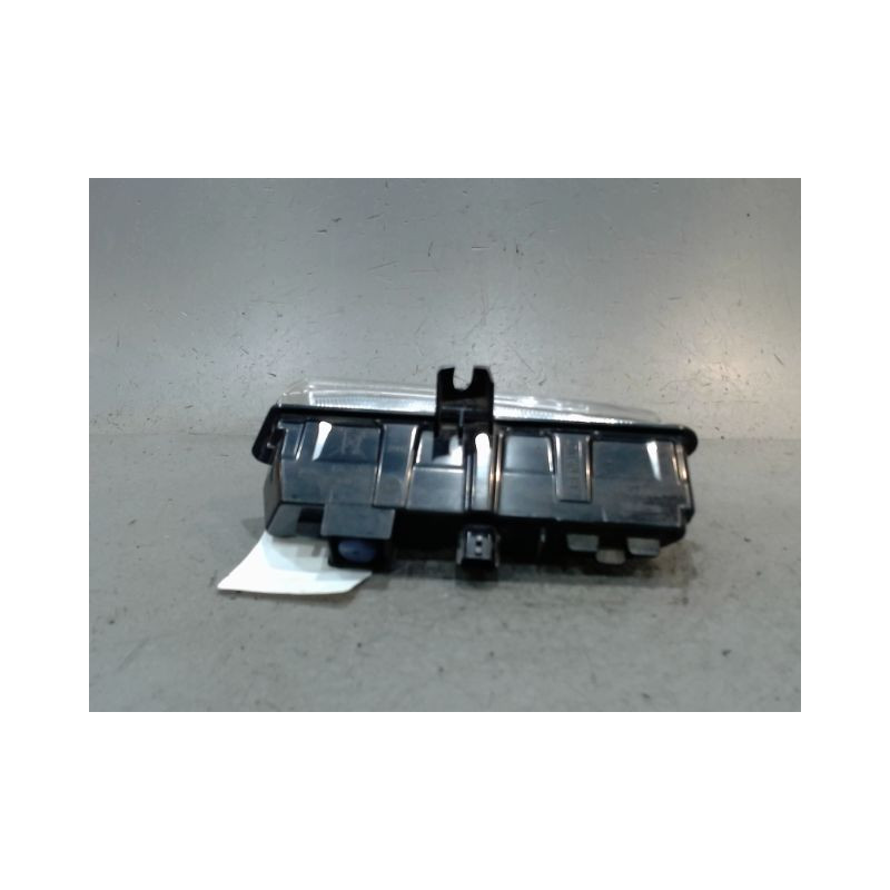 FEUX POSITION DROIT RENAULT CLIO