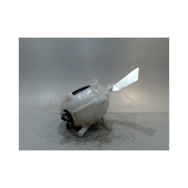 VASE EXPANSION VOLKSWAGEN GOLF