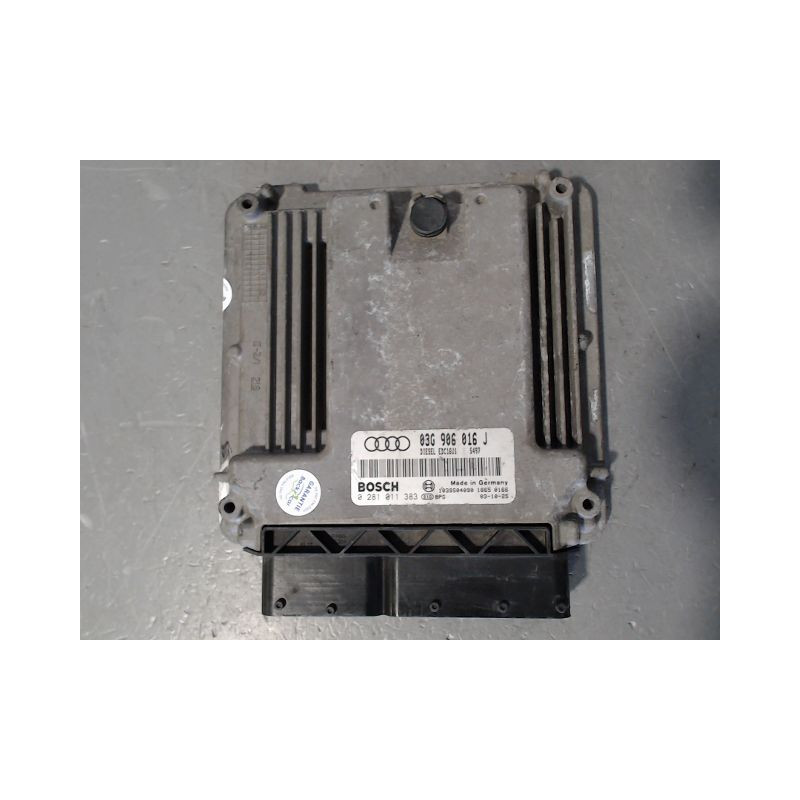CALCULATEUR MOTEUR AUDI A3