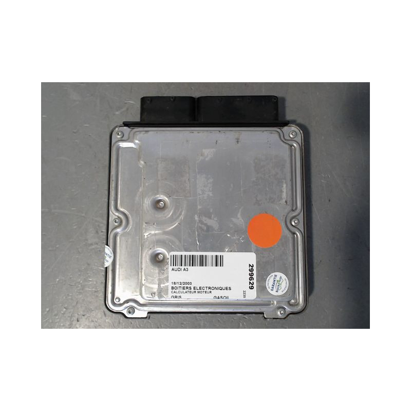 CALCULATEUR MOTEUR AUDI A3
