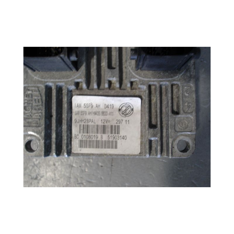 CALCULATEUR MOTEUR ALFA ROMEO MITO