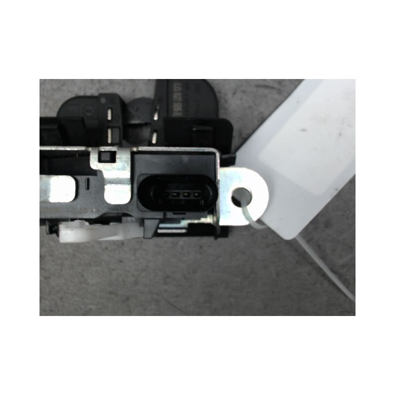 SERRURE HAYON  SEAT IBIZA