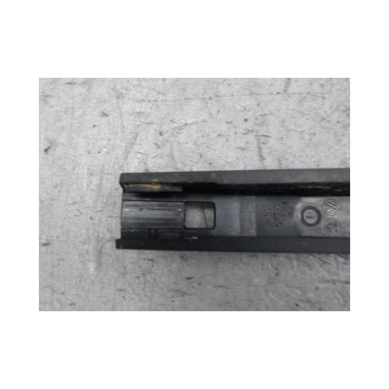 BRAS ESSUIE-GLACE ARRIERE VOLKSWAGEN GOLF VI 2008-