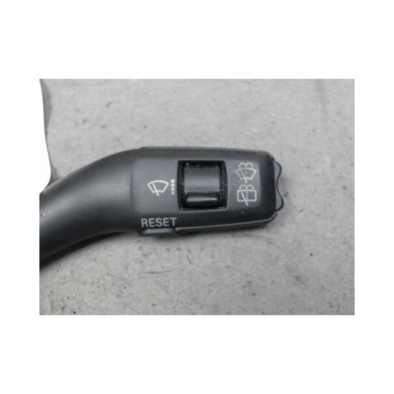 COMMANDE ESSUIE GLACE AUDI A4 AVANT 04-08