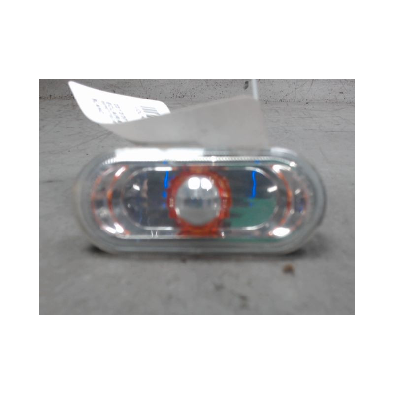 REPETITEUR AILE DROIT VOLKSWAGEN TRANSPORTER