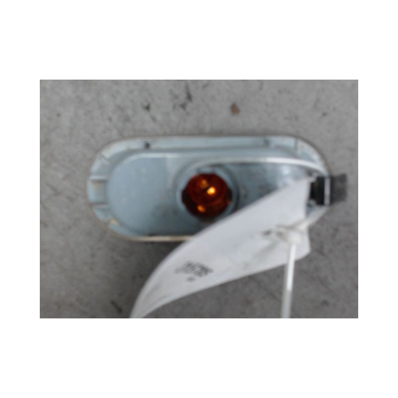REPETITEUR AILE DROIT VOLKSWAGEN TRANSPORTER