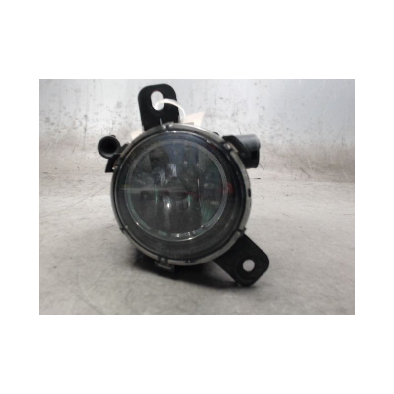 PHARE ANTIBROUILLARD AVANT DROIT OPEL CORSA