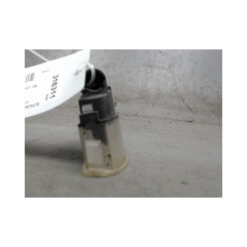 ECLAIREUR PLAQUE DE POLICE RENAULT CLIO II PH.2 01-06