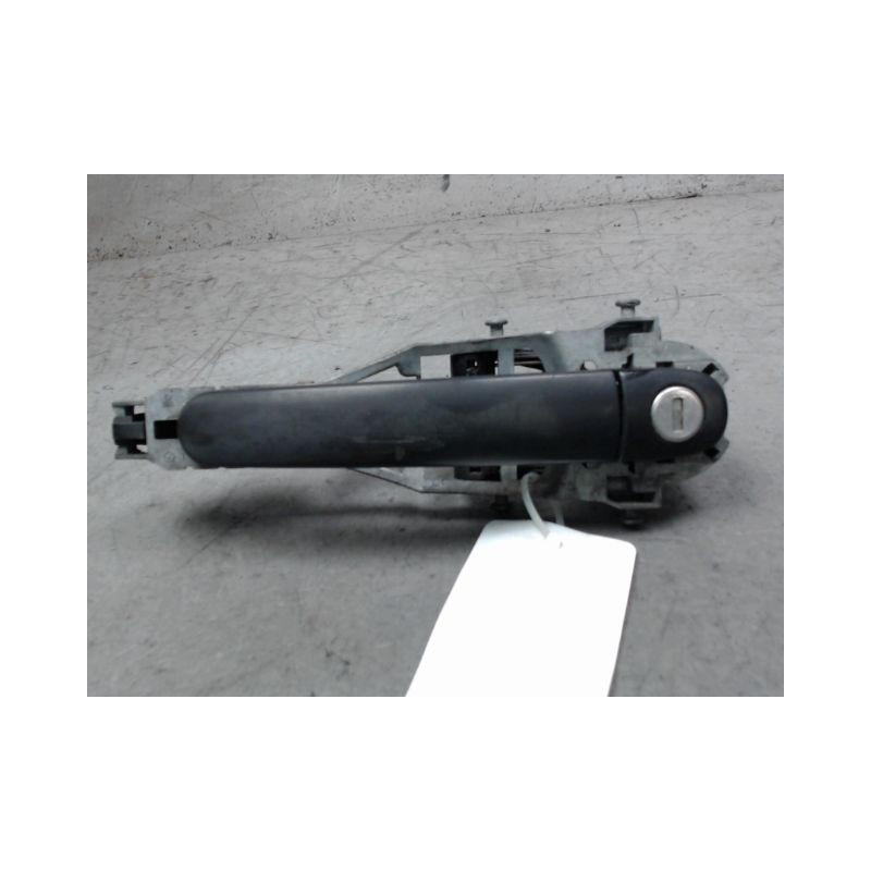 POIGNEE EXTERIEURE PORTE AVANT GAUCHE VOLKSWAGEN GOLF V 2003-2009