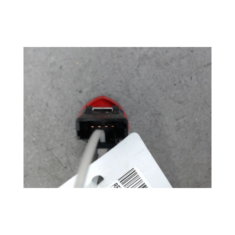 BOUTON DE WARNING RENAULT CLIO II PH.2 01-06