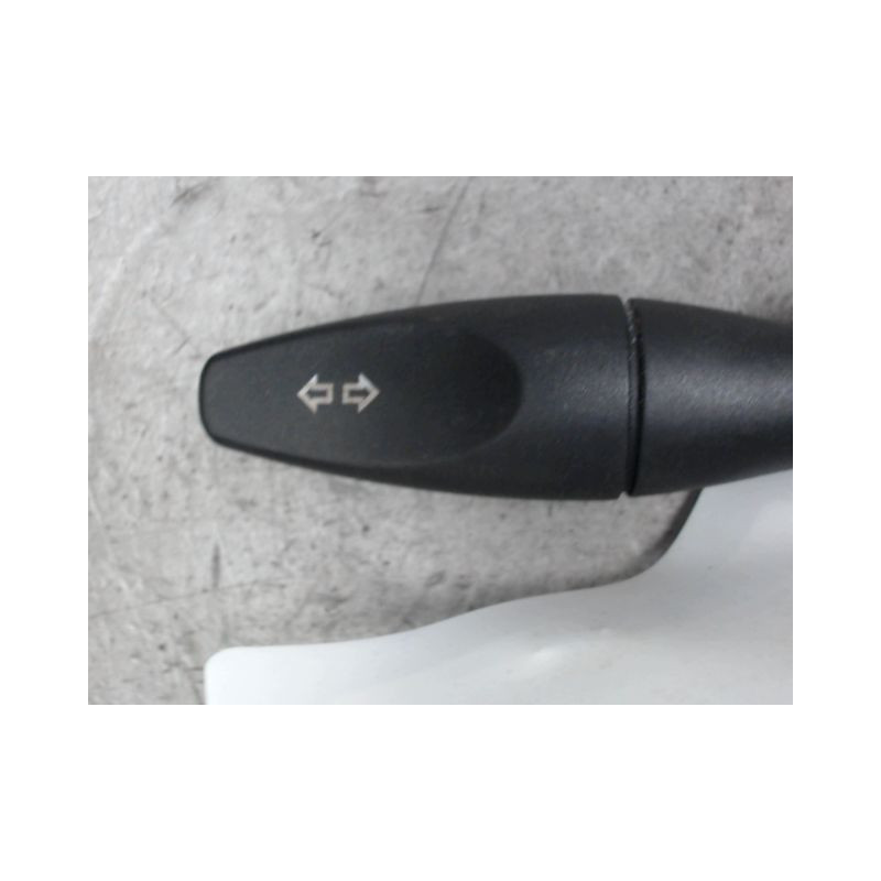 COMMANDE CLIGNOTANT FORD FIESTA 2005-