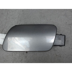 VOLET DE TRAPPE CARBURANT