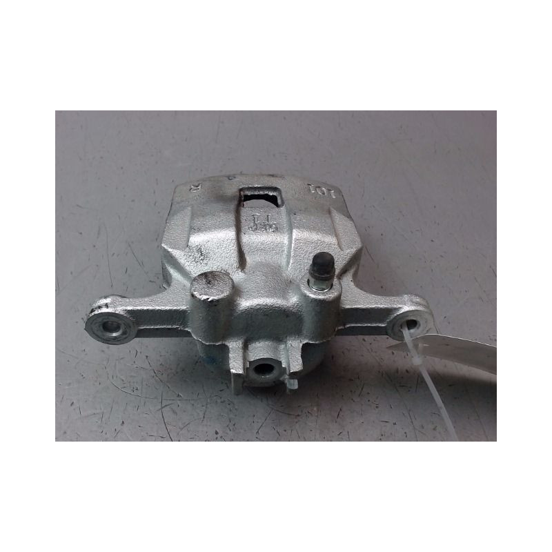 ETRIER DE FREIN AVANT DROIT SUZUKI SWIFT III 2005-2011