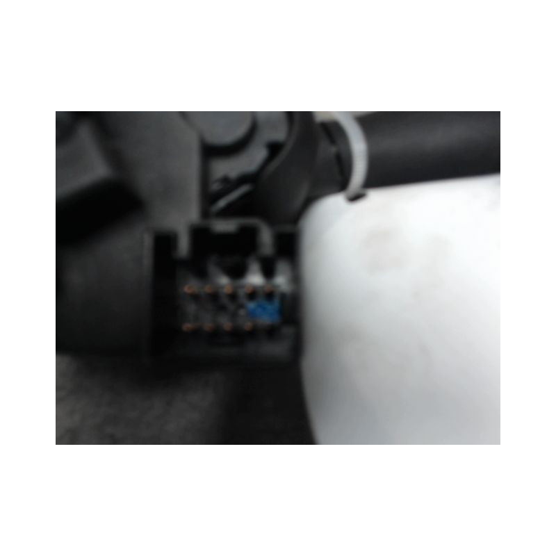 COMMANDE CLIGNOTANT FORD MONDEO 2000-2007