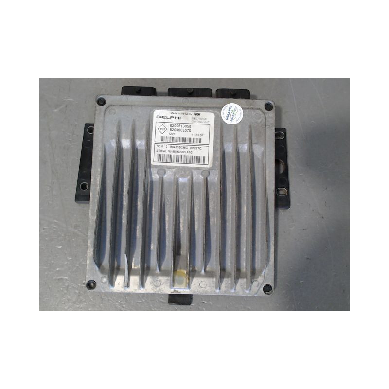 CALCULATEUR MOTEUR DACIA LOGAN MCV 2007-