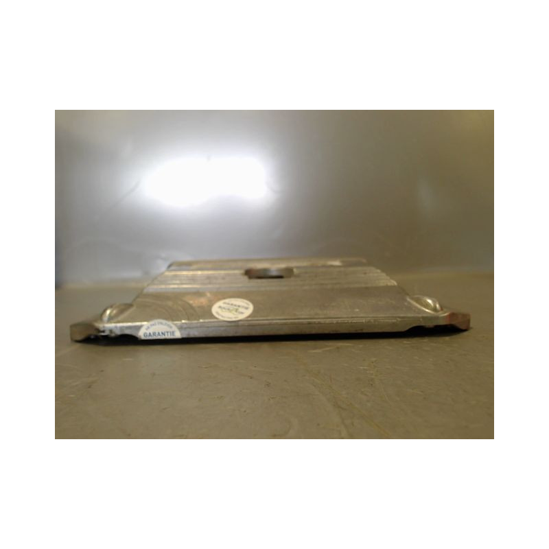 CALCULATEUR MOTEUR RENAULT CLIO III 2005-