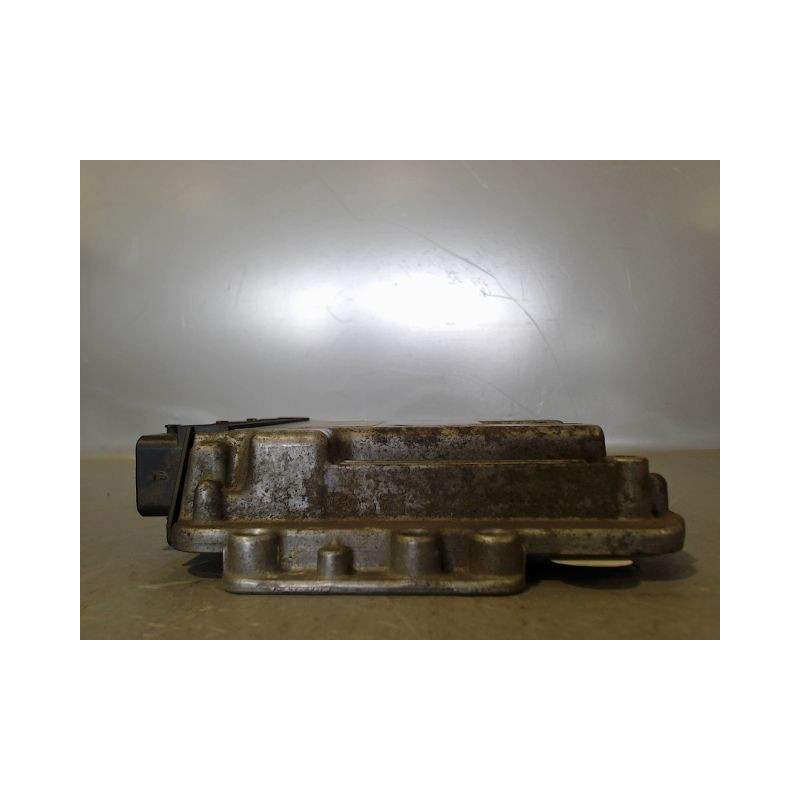 CALCULATEUR MOTEUR RENAULT MEGANE II PH1 02-05