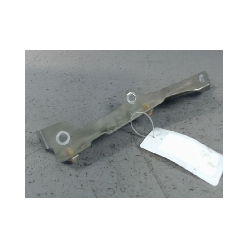 SUPPORT AILE AVD RENAULT CLIO IV