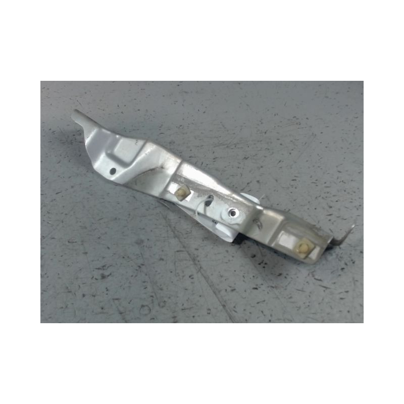 SUPPORT AILE AVD RENAULT CLIO IV