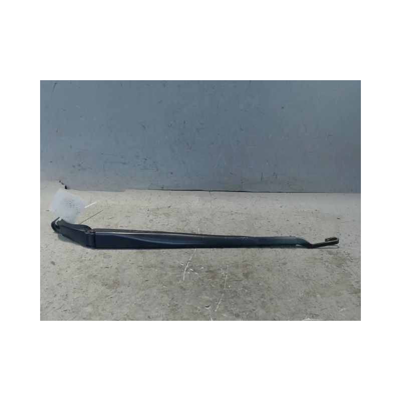 BRAS ESSUIE-GLACE AVANT GAUCHE TOYOTA AURIS 2010-