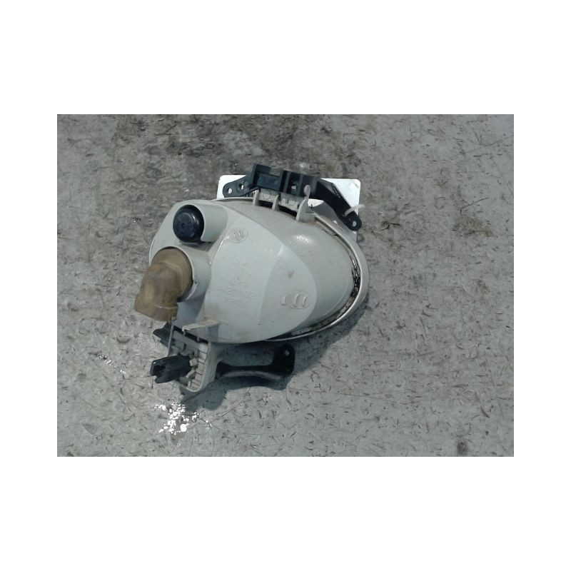 PHARE ANTIBROUILLARD AVANT GAUCHE HYUNDAI SANTAFE